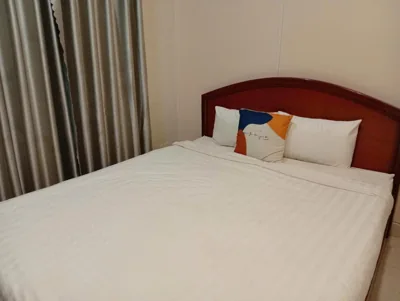 Standard Double Room — Acorn Hotel